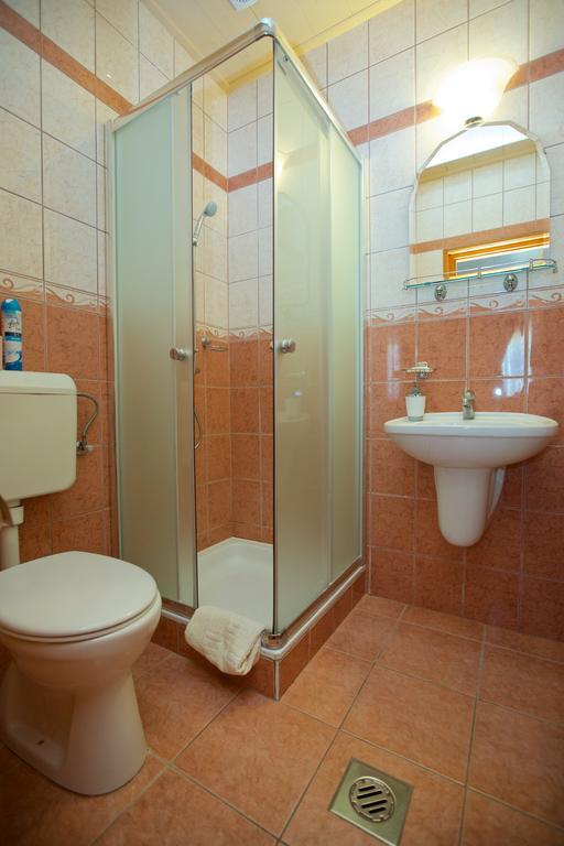 Royal Apartman Hajdúszoboszló Exteriör bild